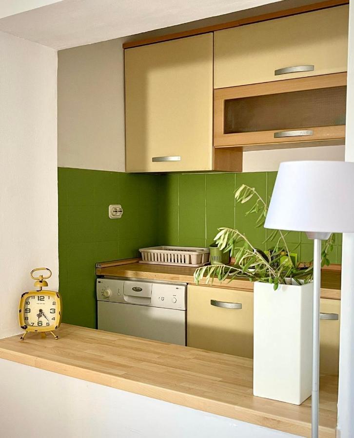 Apartments Leo Петркане Екстериор снимка