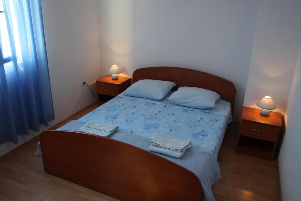 Apartments Leo Петркане Екстериор снимка