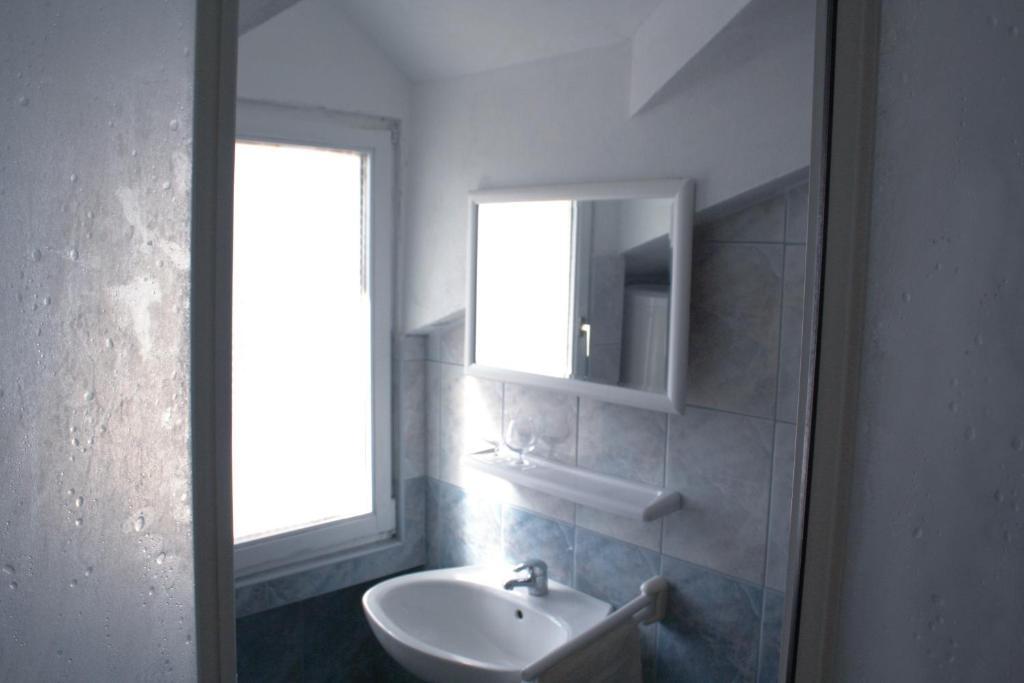 Apartments Leo Петркане Екстериор снимка